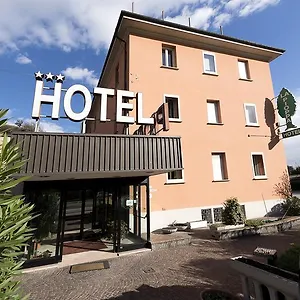 *** Hotel La Pioppa Italië